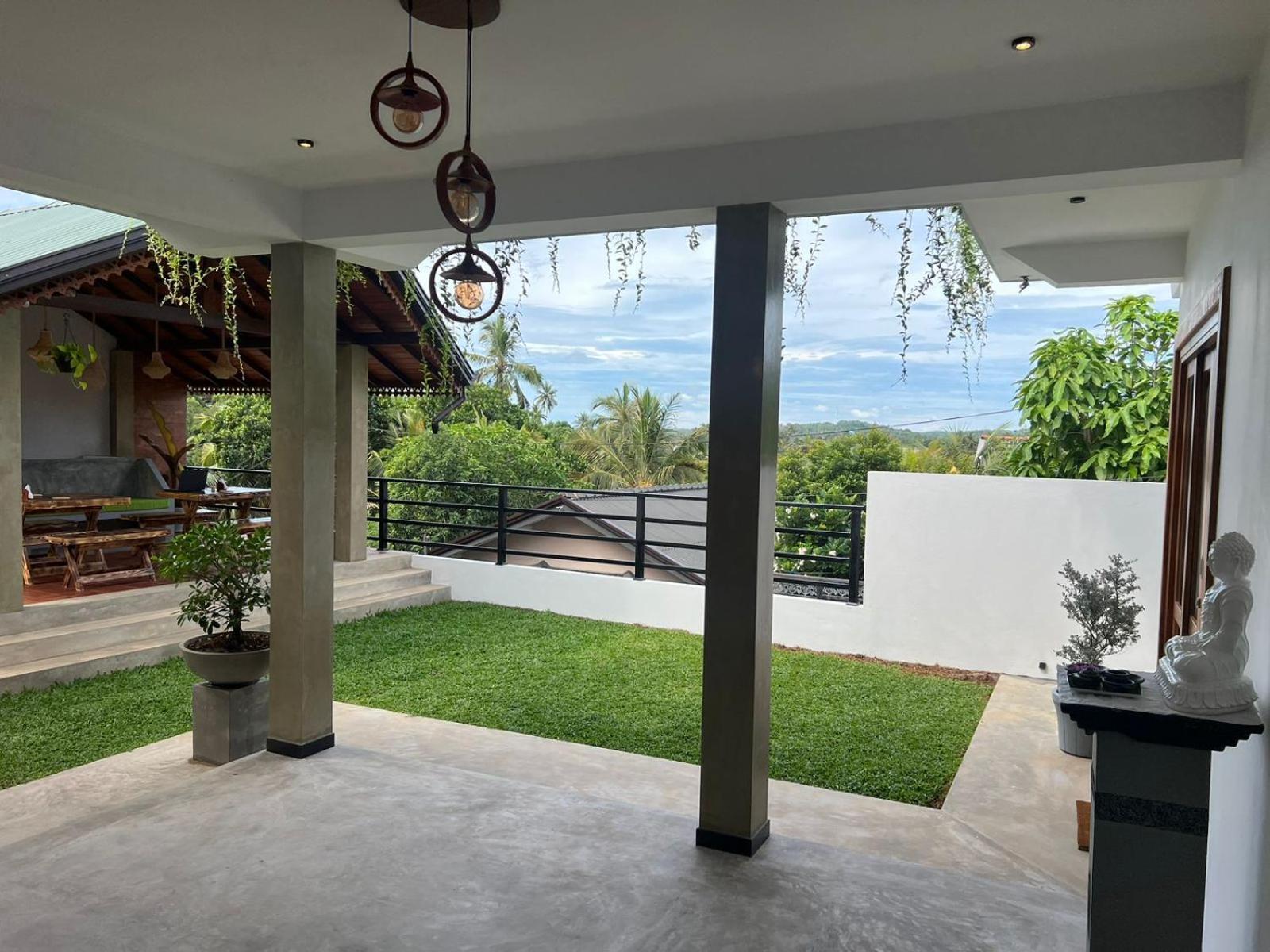 Sunset Bay Acomodação com café da manhã Dikwella Exterior foto
